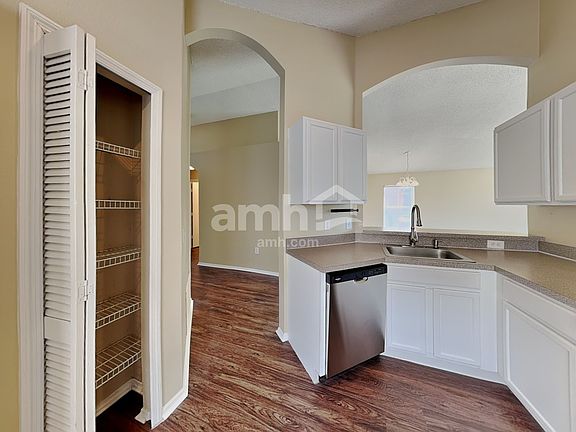 3rd image of 1468 Carey Glen Cir