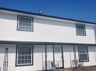 43 Tweed Rd, Levittown, PA 19056