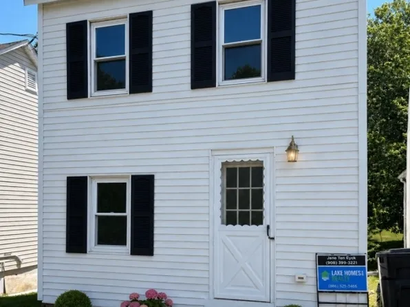 45 Mechanic St, Washington Boro, NJ 07882
