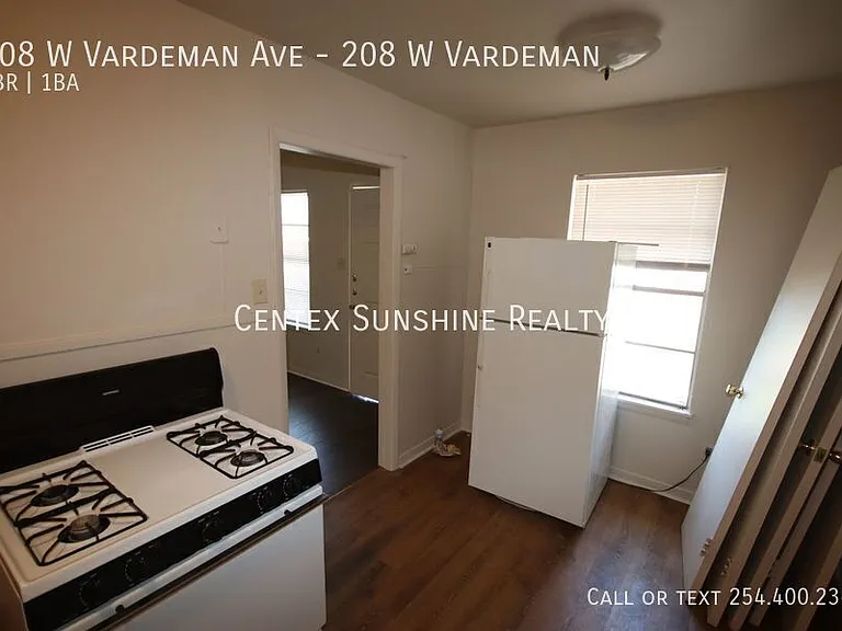 208 W Vardeman Ave #208 W VARDEMAN — Photo 13