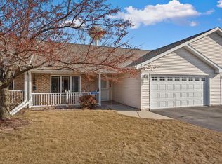 1527 Willowbrook Ct #20, Sheboygan, WI 53081