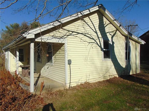 2nd image of 10530 Frederick Pike