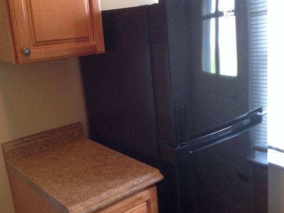 2nd image of 108 W Ashland Ave #G