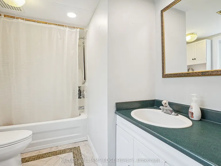 13 Beaucourt Pl #LOWER — Photo 16