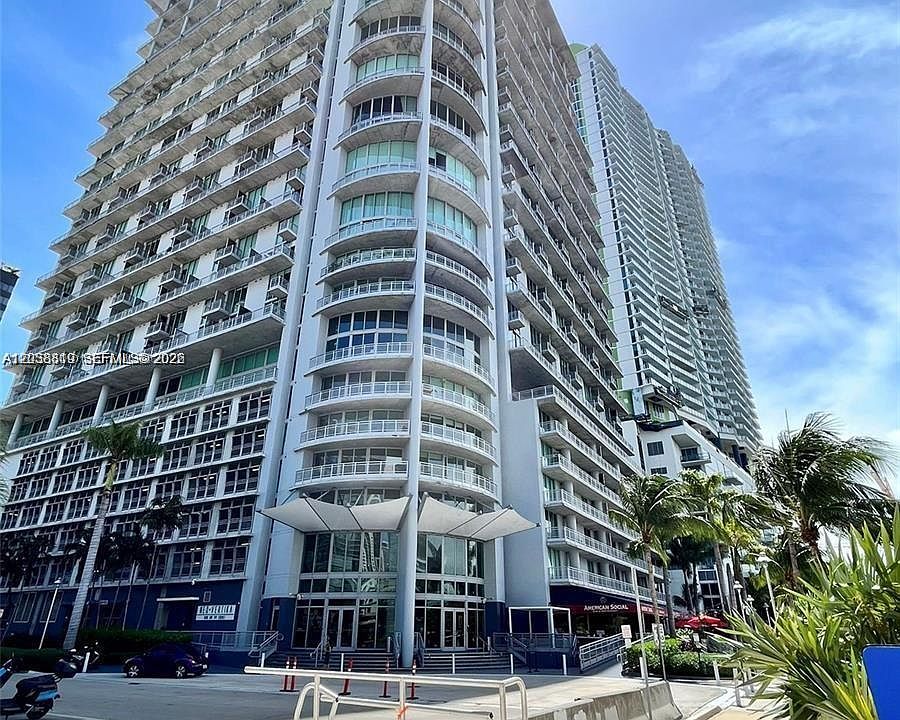 1st image of 690 SW 1st Ct APT 1827