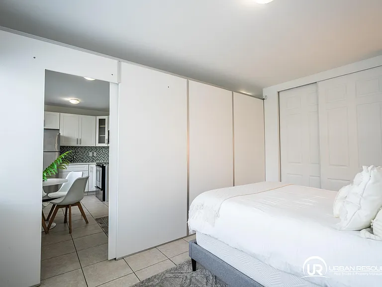 6971 Carlyle Ave #207 — Photo 9