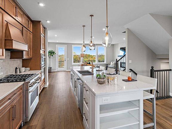 5th image of 260 Ascent Ln #13-601