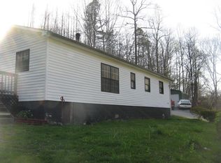 11096 Highway 1524, Manchester, KY 40962