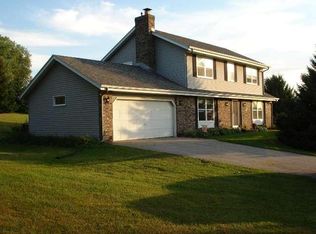 S76W30625 Mosher Dr, Mukwonago, WI 53149