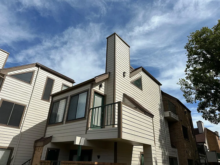 2301 Basil Dr #F212 — Photo 1