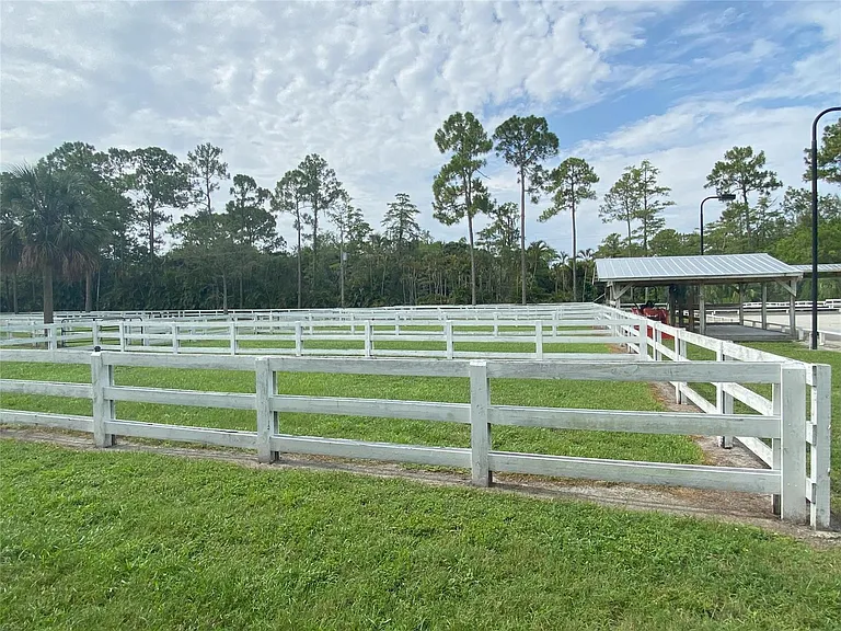 2315 Deer Run Blvd — Photo 57