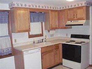 3rd image of 569 Burroughs Dr