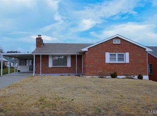 421 W 9th St, Hermann, MO 65041