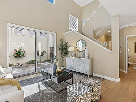 5th image of 2222 Montevoit Ct