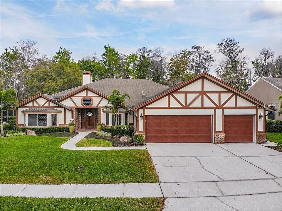 1st image of 214 Fairway Pointe Cir