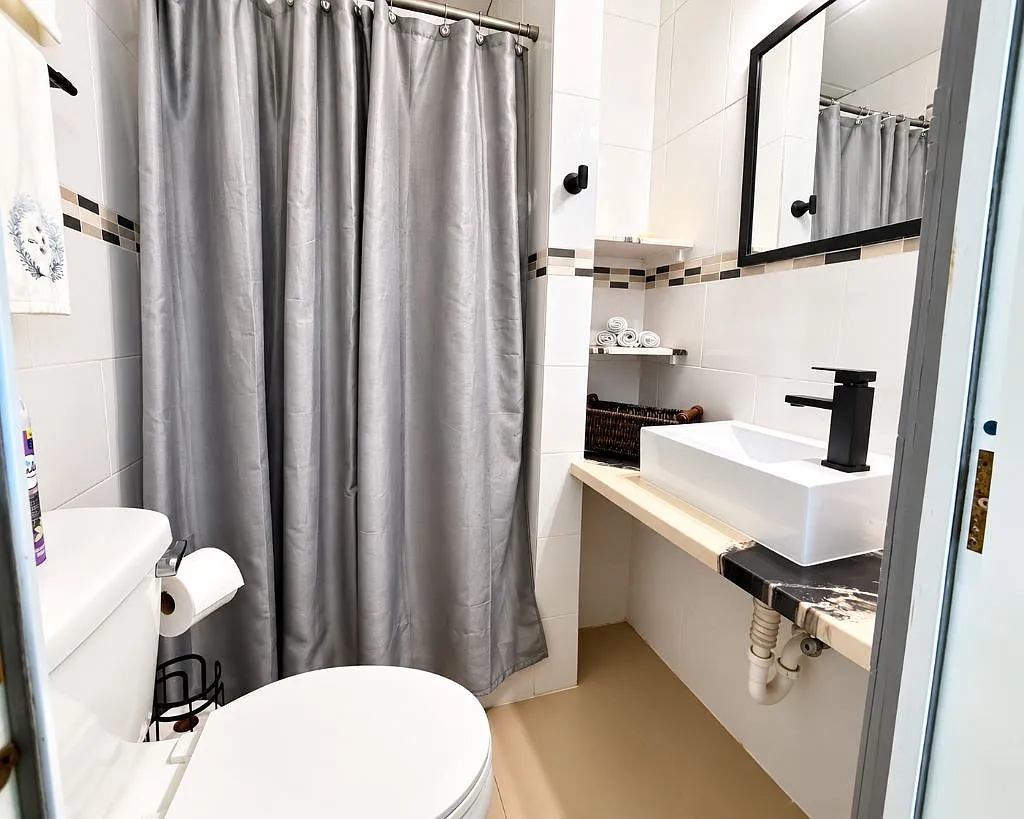 1 bed, 1.0 bath, 616 sqft, $1,200 — Photo 4