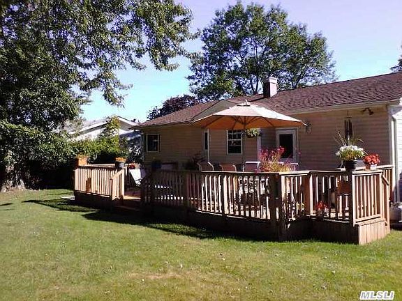 5th image of 43 Voorhis Dr