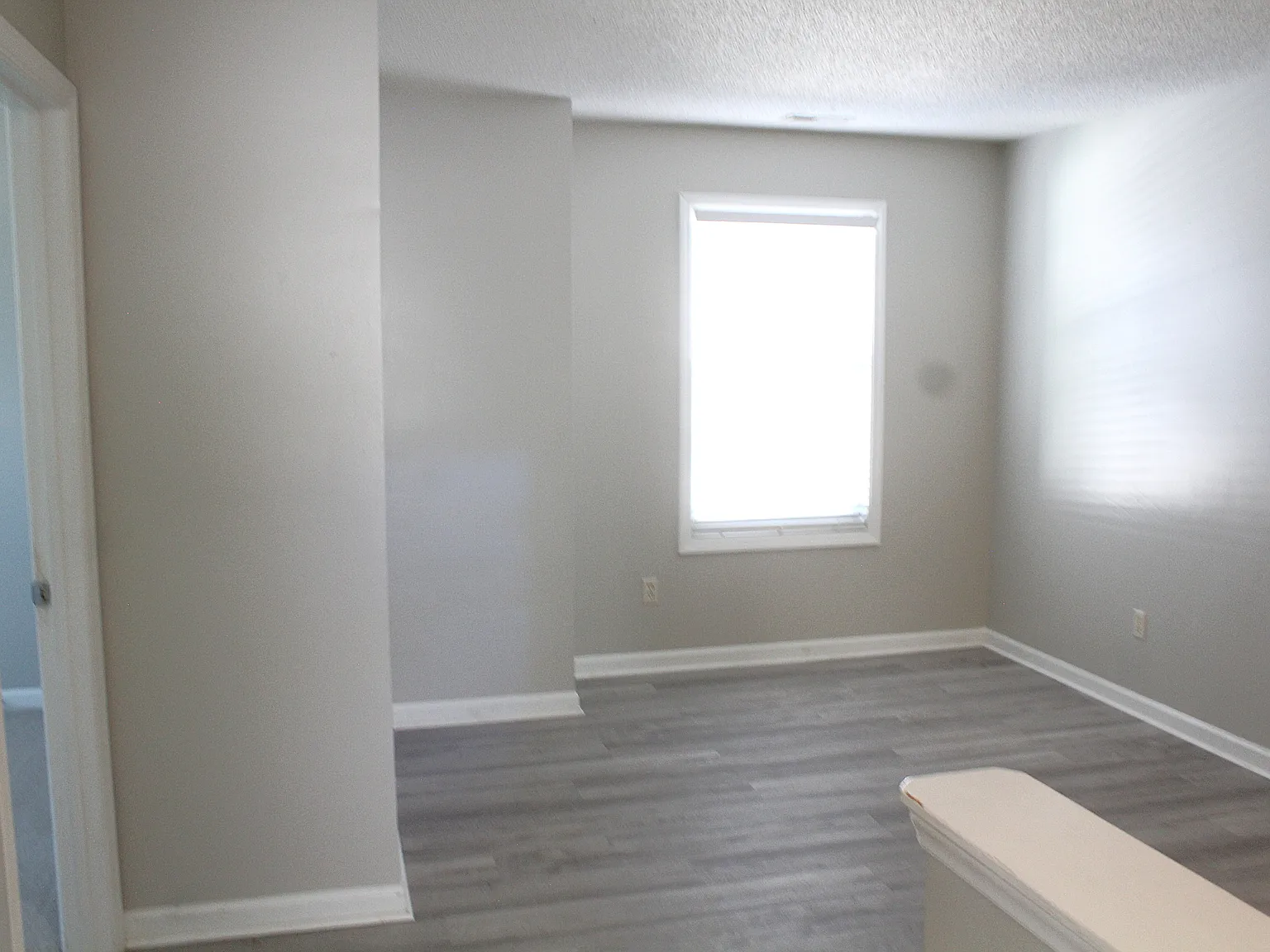 3 bed, 2.5 bath, 1570 sqft, $2,075 — Photo 4