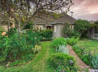 31 Oak Knoll Gardens Dr, Pasadena, CA 91106