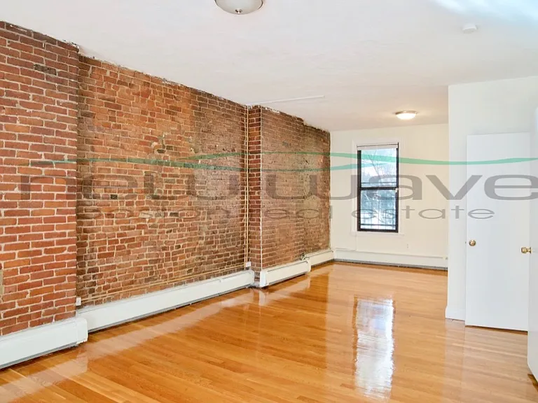 38 Bradford St #5 — Photo 2