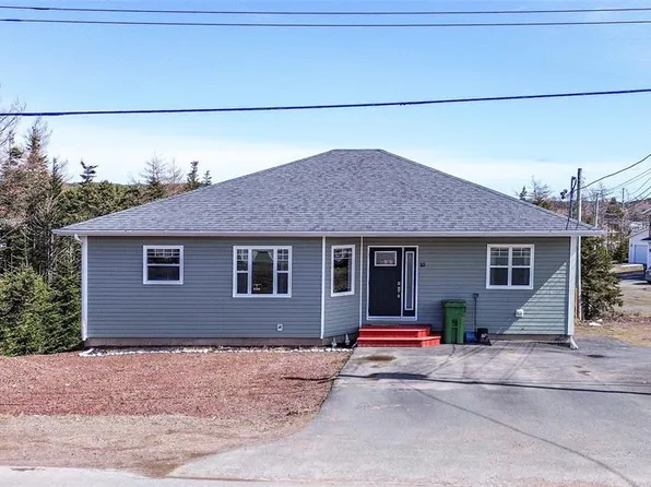 10 Greenwood Street W, Marystown, NL A0E2M0