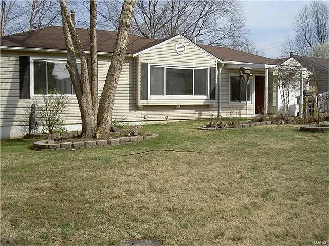 9518 Erie Dr photo 1