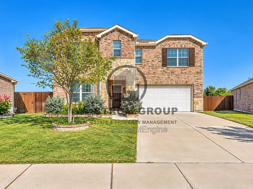 704 Forestdale Ct
