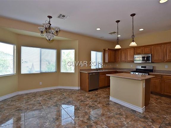 3rd image of 2220 Plumeria Ave