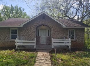 2116 Riverside Dr, Knoxville, TN 37915