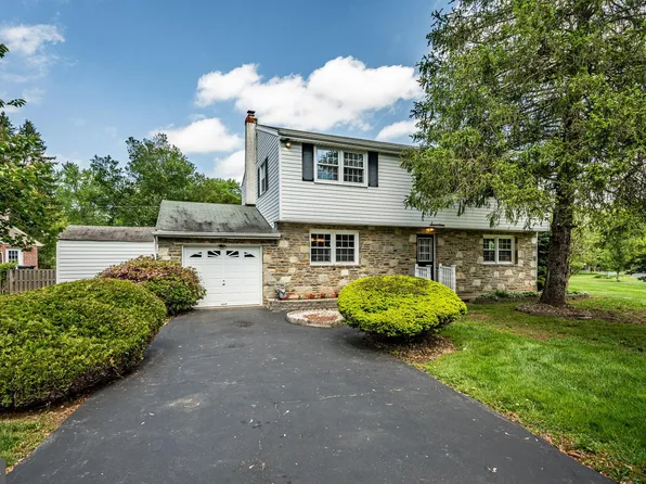 17 Wren Rd, Southampton, PA 18966