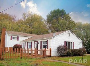 218 Frontenac Rd, Marquette Heights, IL 61554