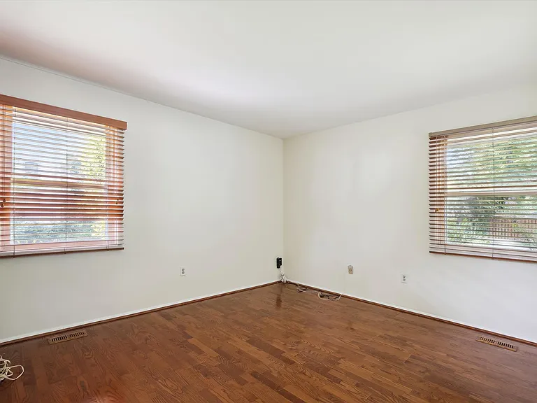 4607 Marshall Hall Ln — Photo 29
