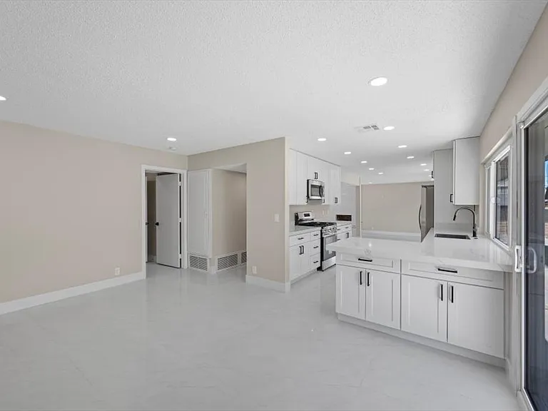2975 Boise St — Photo 14