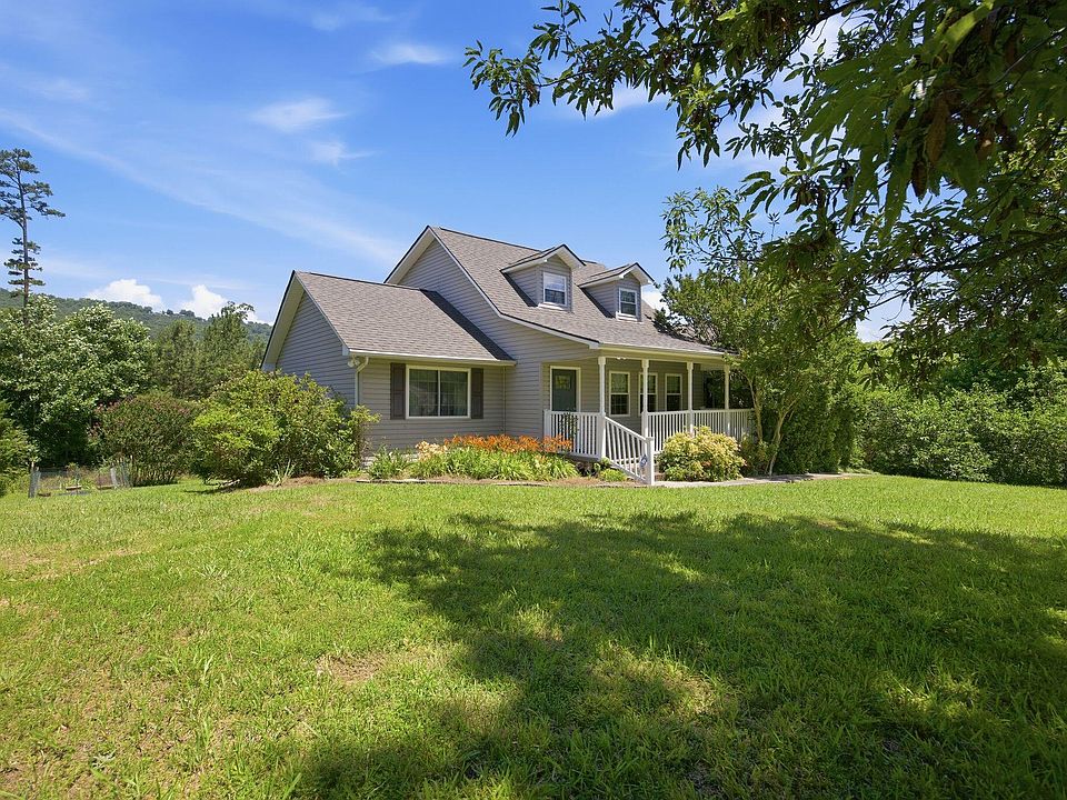1st image of 67 Whispering Pines Dr