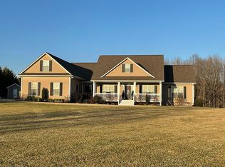 146 Circle Dr, Woodruff, SC 29388