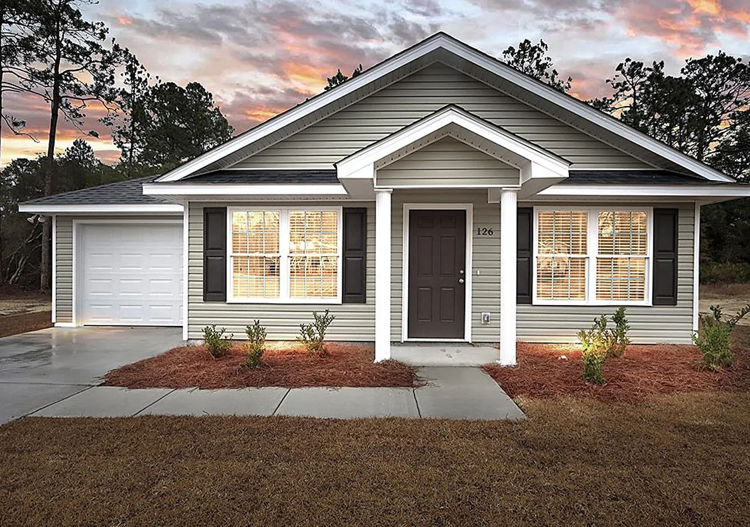 3bd 2ba Home For Rent! — Photo 2