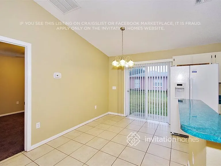711 Hawk Ln — Photo 4