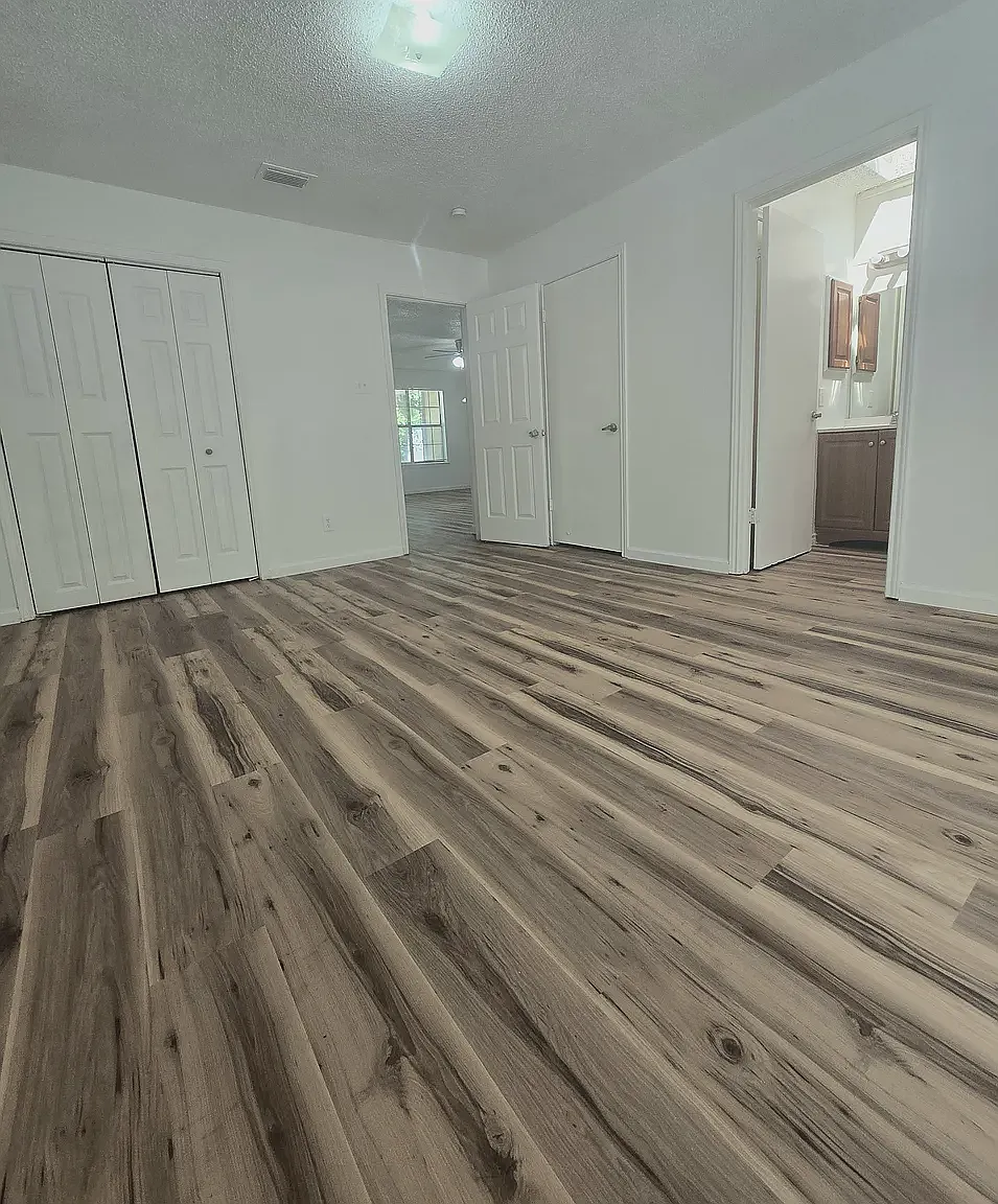 2 bed, 900 sqft, $995 — Photo 4