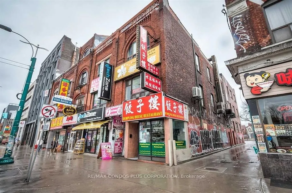 1 bed, $1,000 — Photo 1