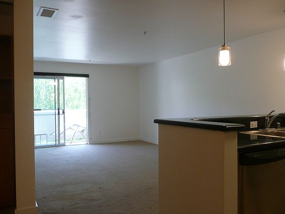 3rd image of 6400 Christie Ave APT 4220