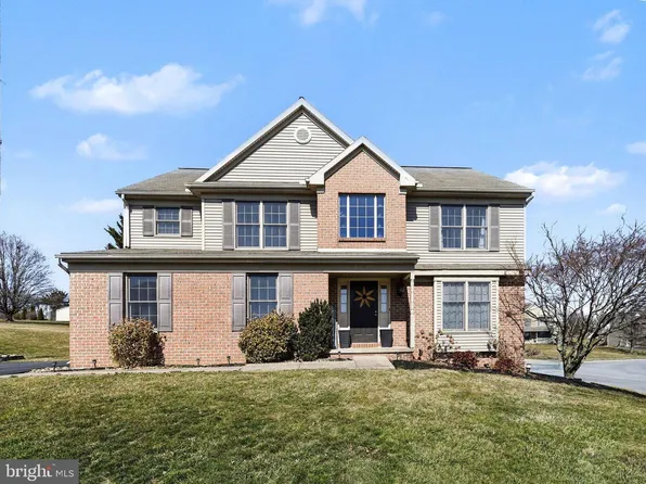 815 Buckingham Blvd, Elizabethtown, PA 17022