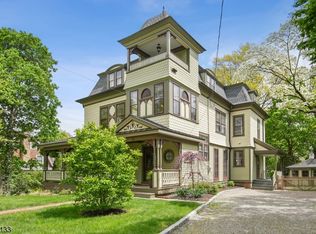 60 Green Ave, Madison, NJ 07940