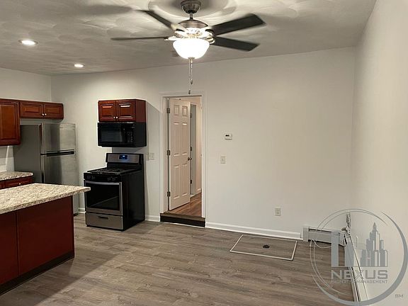 4th image of 59 E Main St #57