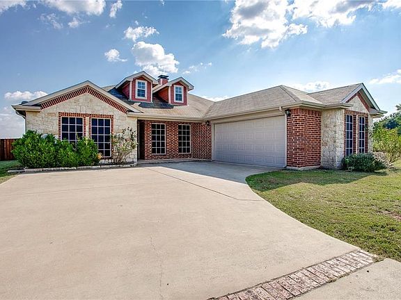 5th image of 597 Eastridge Dr