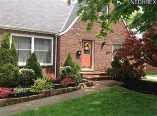 1577 Parker Dr, Mayfield Heights, OH 44124