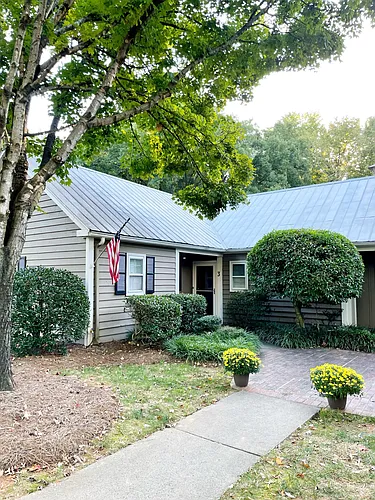 3716 Selwyn Farms Ln #3 Photo 1