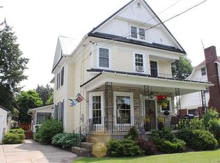 18 Maple St, Arcade, NY 14009