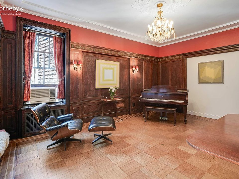 1st image of 640 W End Ave APT 2C