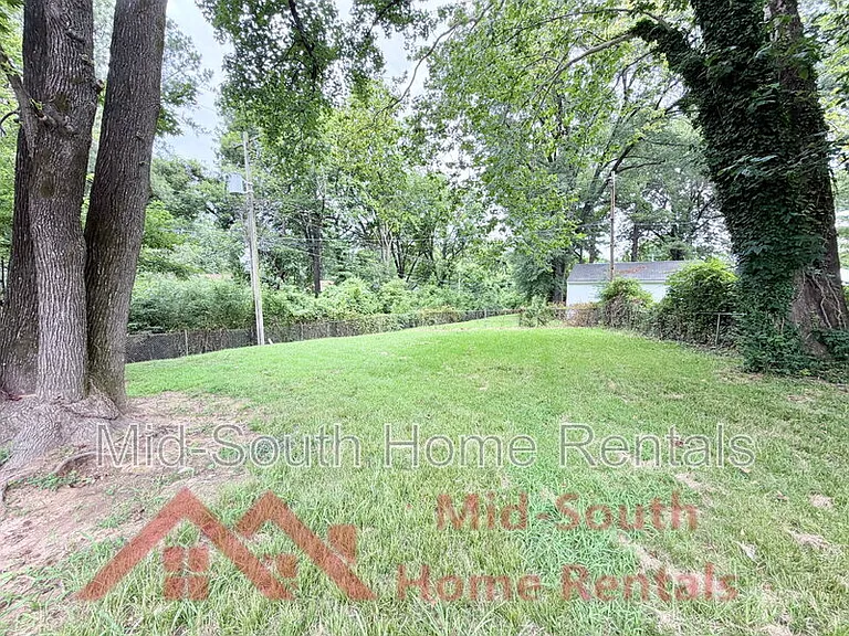480 Whiteville Ave — Photo 25