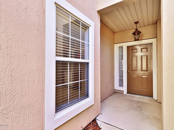 3rd image of 606 Southbranch Dr
